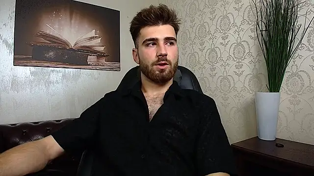 KyloEast online show from 07-04-26, 03:57