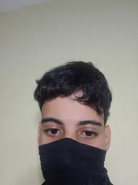 Snapshot of arabic_boy_hot chatting on 04-18-26, 06:43 arabic boy hot online show from 04-18-26, 06:43