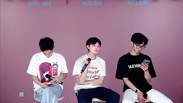 Y-lucky01 online show from 04-16-26, 01:56