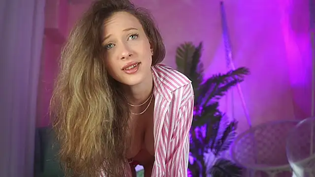 AlexiaPink online show from 06-21-26, 05:02