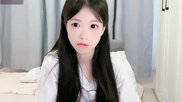 Snapshot of XiaoMei-iiiiii chatting on 06-11-26, 12:23 XiaoMei-iiiiii online show from 06-11-26, 12:23
