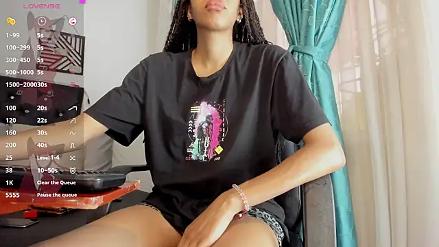 Sweett-Maria online show from 07-18-26, 06:38