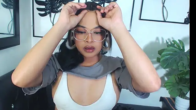 BigcockjasmineTs online show from 06-15-26, 09:31