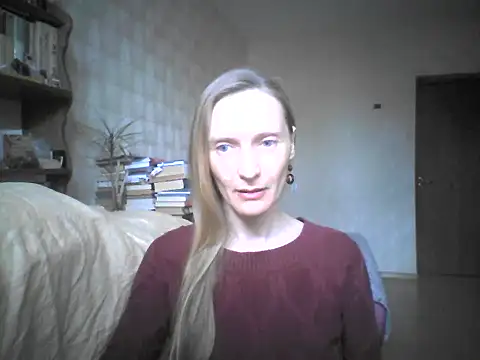 Snapshot of LunaBelle8 chatting on 05-09-26, 01:36 LunaBelle8 online show from 05-09-26, 01:36