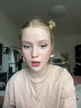 LilianHowards online show from 07-02-26, 12:22
