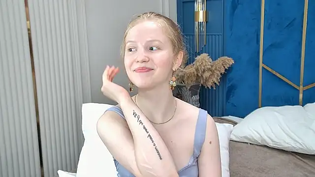 LilianHowards online show from 07-28-26, 11:39