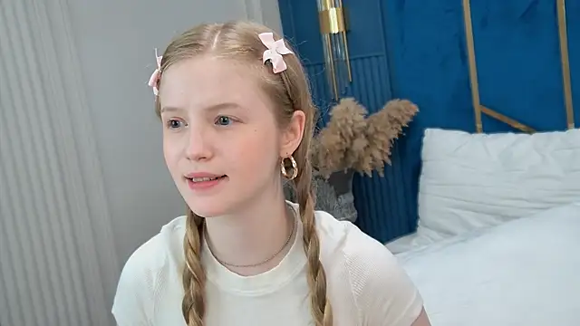 LilianHowards online show from 07-07-26, 11:03