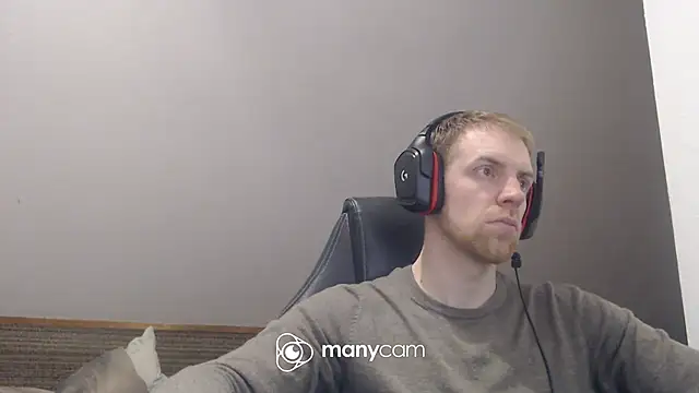 Snapshot of Milkyman7 chatting on 02-14-26, 09:37 Milkyman7 online show from 02-14-26, 09:37