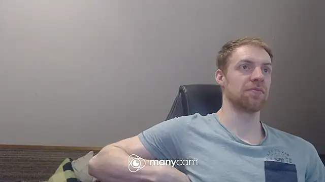 Snapshot of Milkyman7 chatting on 02-25-26, 06:52 Milkyman7 online show from 02-25-26, 06:52