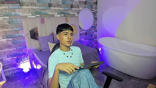 Damian tay online show from 04-26-26, 11:51