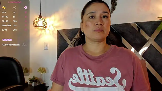 Snapshot of anastassiaa_57 chatting on 05-19-26, 10:33 anastassiaa 57 online show from 05-19-26, 10:33