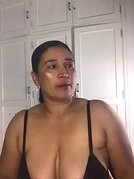 Snapshot of anastassiaa_57 chatting on 06-07-26, 11:04 anastassiaa 57 online show from 06-07-26, 11:04