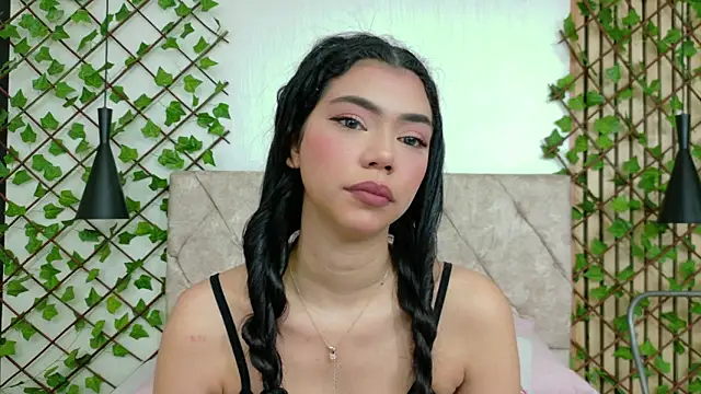 Snapshot of Nathy_Pelaez chatting on 05-08-26, 07:28 Nathy Pelaez online show from 05-08-26, 07:28