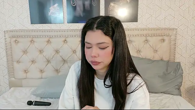 Snapshot of Nathy_Pelaez chatting on 05-23-26, 03:27 Nathy Pelaez online show from 05-23-26, 03:27