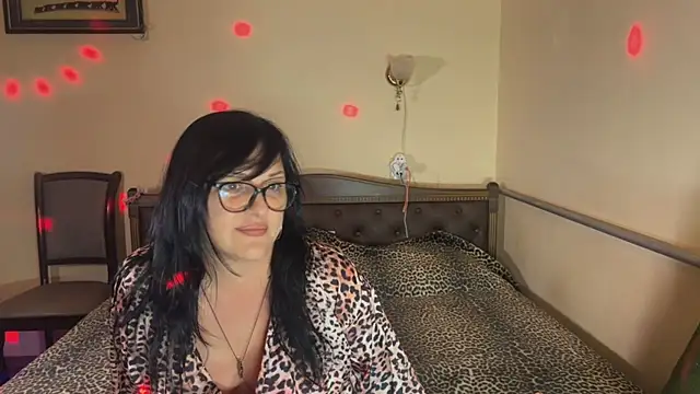 OxiLovex online show from 07-18-26, 09:01