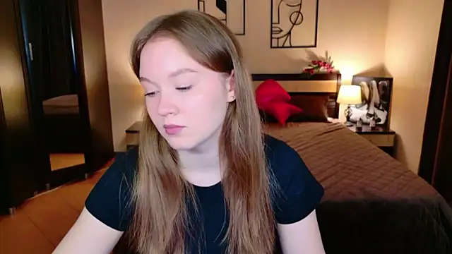 Snapshot of ValeriSunny chatting on 04-25-26, 04:48 ValeriSunny online show from 04-25-26, 04:48