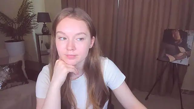 Snapshot of ValeriSunny chatting on 05-29-26, 11:49 ValeriSunny online show from 05-29-26, 11:49