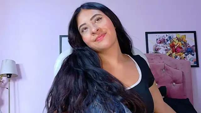 Snapshot of Maggiee_1 chatting on 04-24-26, 07:38 Maggiee 1 online show from 04-24-26, 07:38