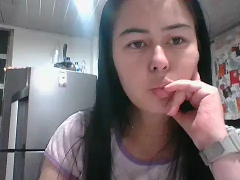 Snapshot of julietaflame chatting on 05-30-26, 02:07 julietaflame online show from 05-30-26, 02:07