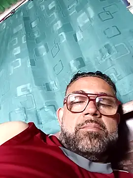 Snapshot of CarlossexVen chatting on 04-25-26, 06:27 CarlossexVen online show from 04-25-26, 06:27