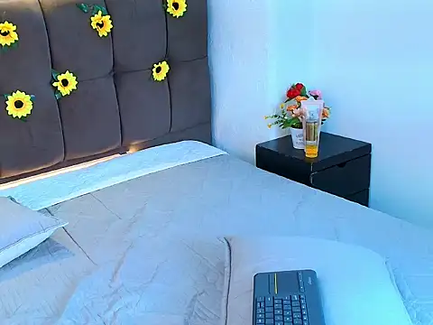 Snapshot of Lexter_Blue chatting on 06-06-26, 09:31 Lexter Blue online show from 06-06-26, 09:31