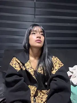 Valery  ls online show from 04-18-26, 02:47