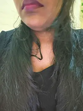 Snapshot of Newragini chatting on 06-01-26, 06:29 Newragini online show from 06-01-26, 06:29