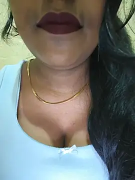 Snapshot of Newragini chatting on 05-27-26, 02:02 Newragini online show from 05-27-26, 02:02