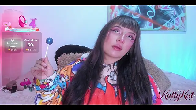 Snapshot of _KattyKat chatting on 06-17-26, 11:25 KattyKat online show from 06-17-26, 11:25