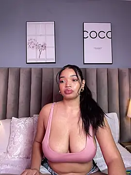 LilyFoox online show from 05-28-26, 01:28