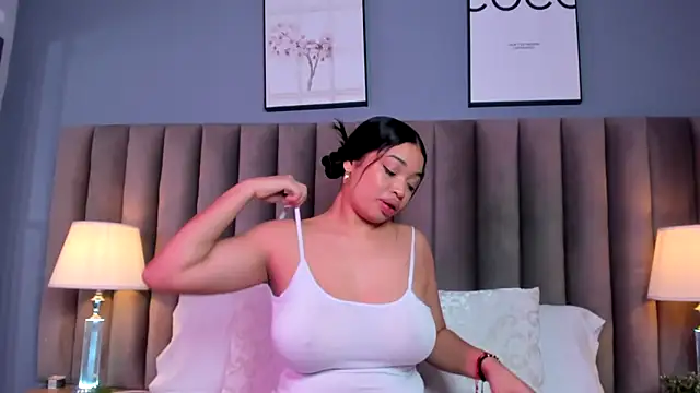 LilyFoox online show from 06-11-26, 01:08