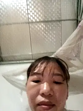 Lyphammyna online show from 04-17-26, 01:14