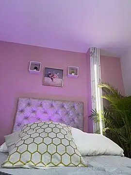 caro lovings online show from 06-18-26, 03:38