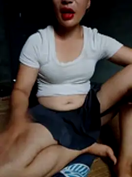 Snapshot of Tieuthu2 chatting on 06-23-26, 09:18 Tieuthu2 online show from 06-23-26, 09:18