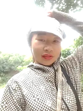 Snapshot of Tieuthu2 chatting on 07-12-26, 02:01 Tieuthu2 online show from 07-12-26, 02:01
