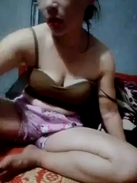 Snapshot of Tieuthu2 chatting on 07-01-26, 12:27 Tieuthu2 online show from 07-01-26, 12:27
