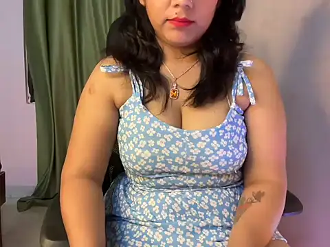 Snapshot of Sexy_Sunanda_Bhabhi_ chatting on 06-05-26, 07:25 Sexy Sunanda Bhabhi online show from 06-05-26, 07:25