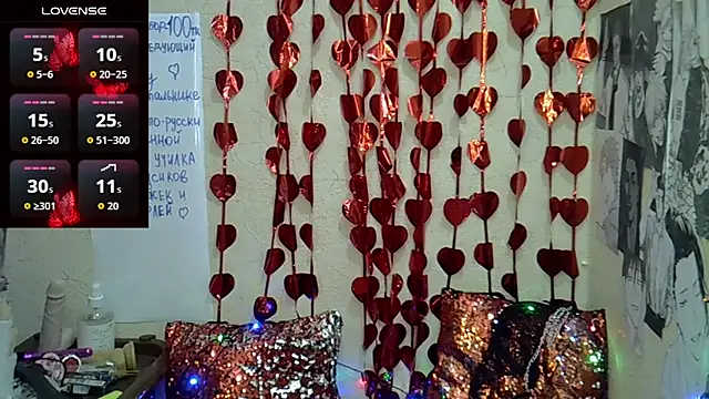 Snapshot of Margaret_Sweet_ chatting on 06-11-26, 02:11 Margaret Sweet online show from 06-11-26, 02:11