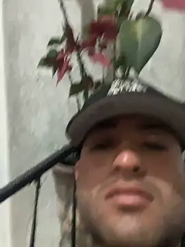 Cesarelpitoduro online show from 04-29-26, 07:23