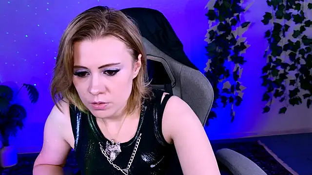 Snapshot of Kumiho_7777 chatting on 05-16-26, 10:36 Kumiho 7777 online show from 05-16-26, 10:36