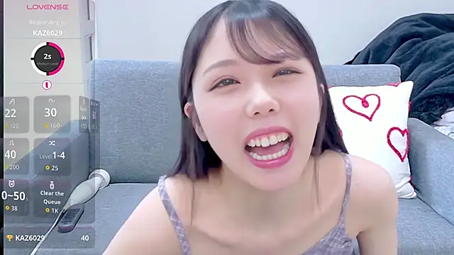 Minamina2 online show from 06-19-26, 06:08