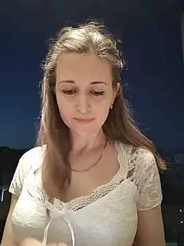 irresistibelle online show from 06-30-26, 05:46