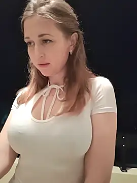 irresistibelle online show from 07-29-26, 07:24