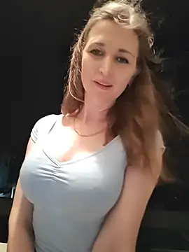 irresistibelle online show from 07-21-26, 07:48