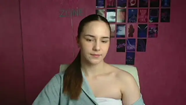 Snapshot of Kyara_ra chatting on 04-24-26, 05:20 Kyara ra online show from 04-24-26, 05:20