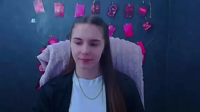 Snapshot of Kyara_ra chatting on 05-11-26, 05:20 Kyara ra online show from 05-11-26, 05:20