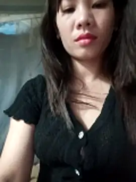 Isabella pusy online show from 05-17-26, 03:01
