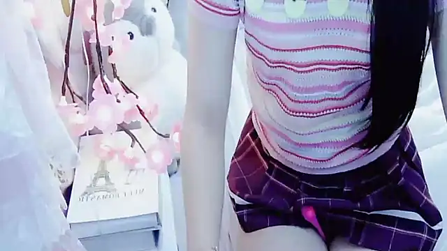 Snapshot of SexyBona chatting on 06-13-26, 07:39 SexyBona online show from 06-13-26, 07:39