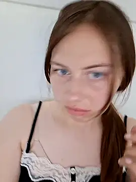 Snapshot of AquaxBlue chatting on 05-17-26, 05:24 AquaxBlue online show from 05-17-26, 05:24