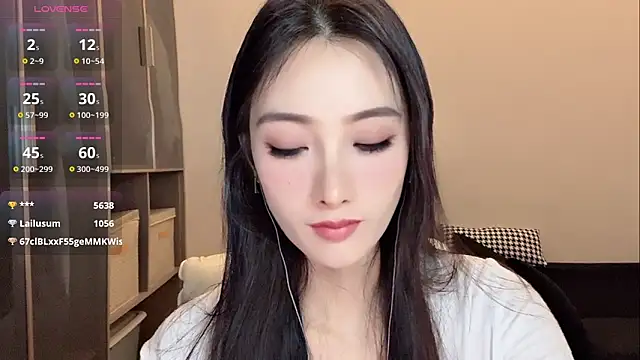 Xixi-mm online show from 06-18-26, 09:20